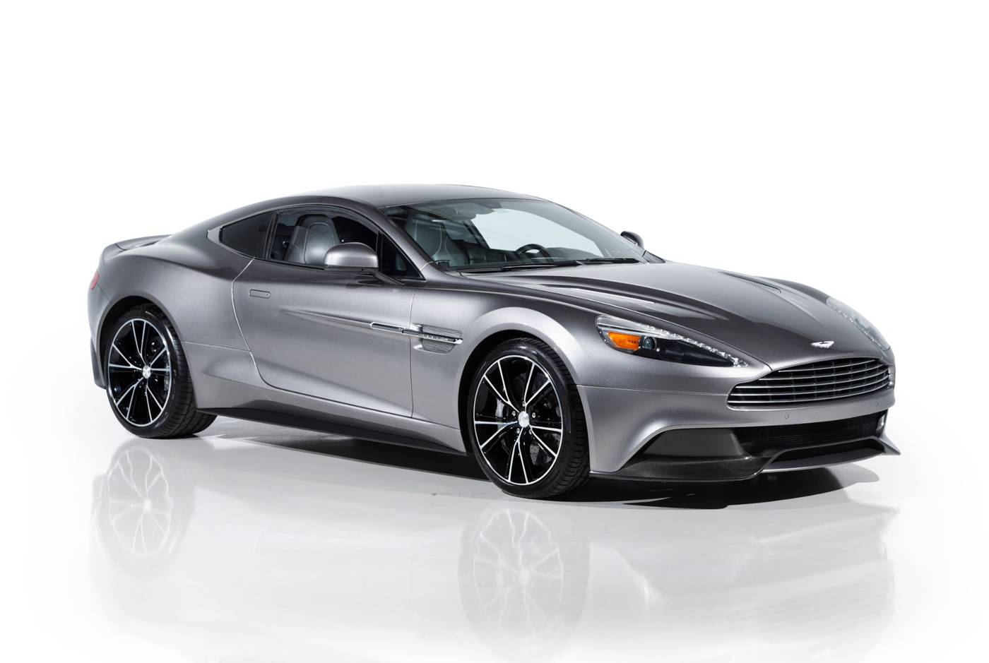 2014 Aston Martin Vanquish Standard