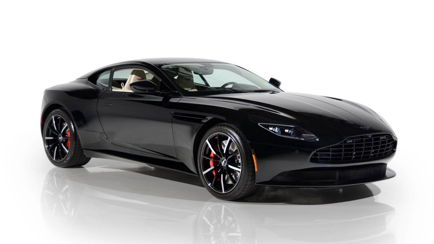 2022 Aston Martin DB11 V8 — Coupe — 749 mi — Farmingdale, NY