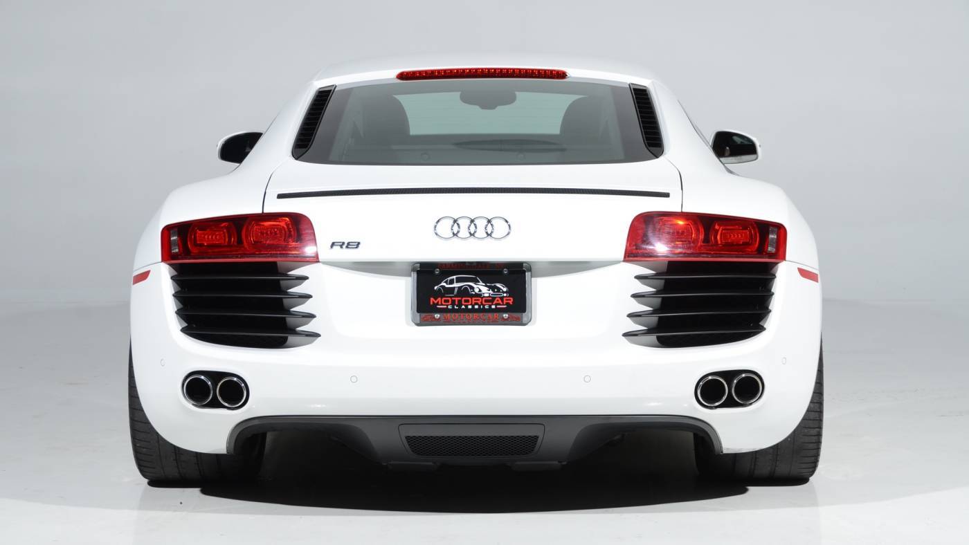 2009 Audi R8 4.2L — Coupe — 9,851 mi — Farmingdale, NY