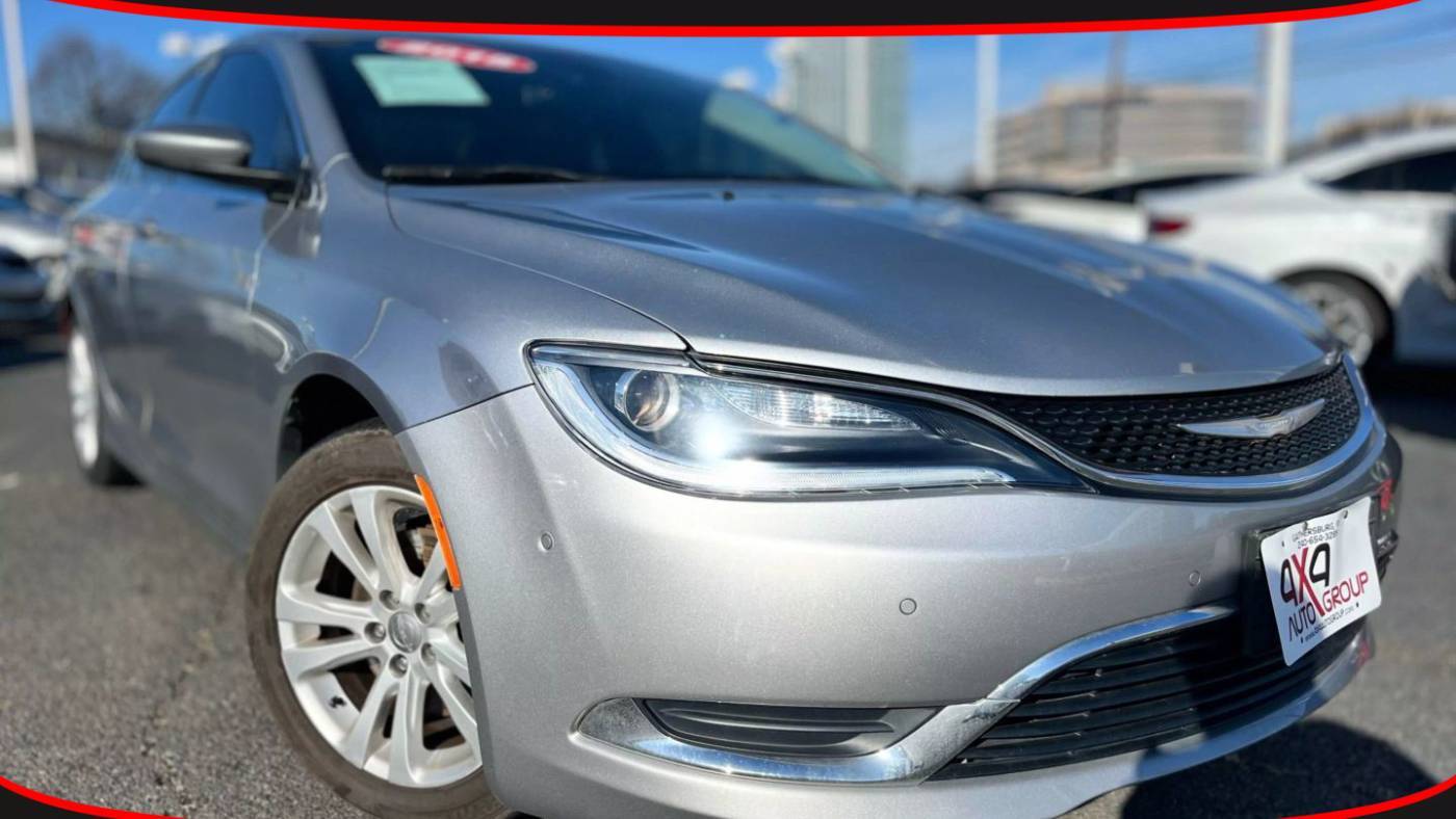 2015 Chrysler 200 Limited