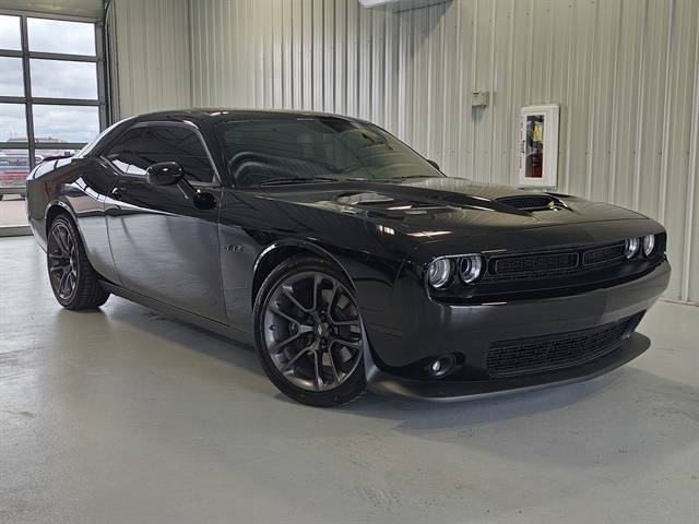 2023 Dodge Challenger R/T Scat Pack — Coupe — 4,710 mi — Tea, SD