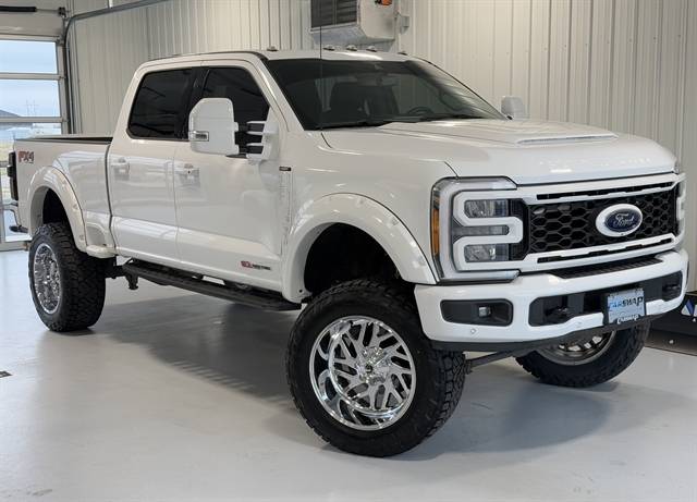 2023 Ford Super Duty F-250 LARIAT — Pickup Truck — 26,638 mi — Tea, SD