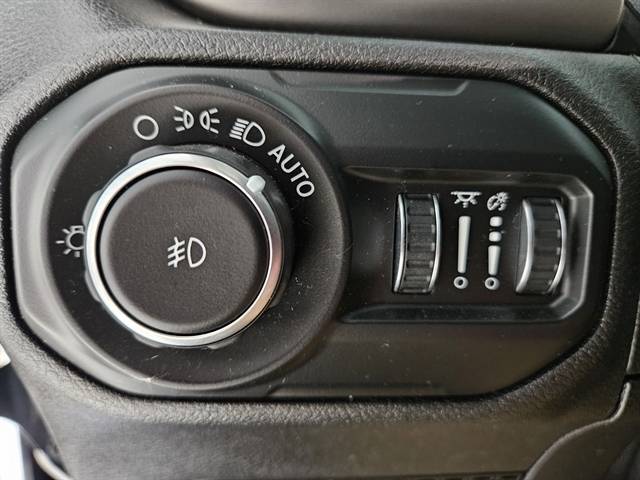 2021 Jeep Wrangler Rubicon — SUV — 22,610 mi — Tea, SD