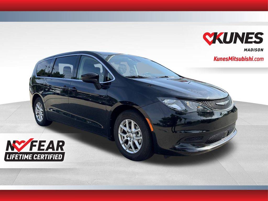 2023 Chrysler Voyager LX — Minivan — 65,934 mi — Madison, WI