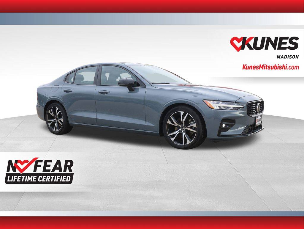 2024 Volvo S60 Core — Sedan — 28,870 mi — Madison, WI