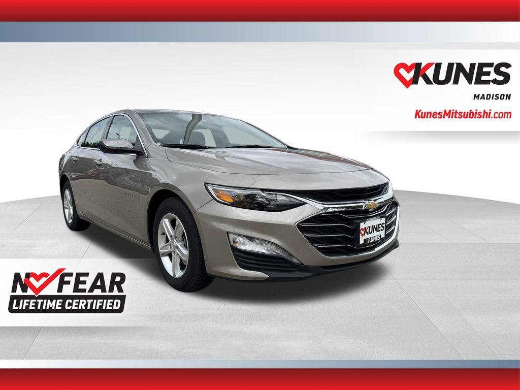 2024 Chevrolet Malibu LT — Sedan — 34,467 mi — Madison, WI