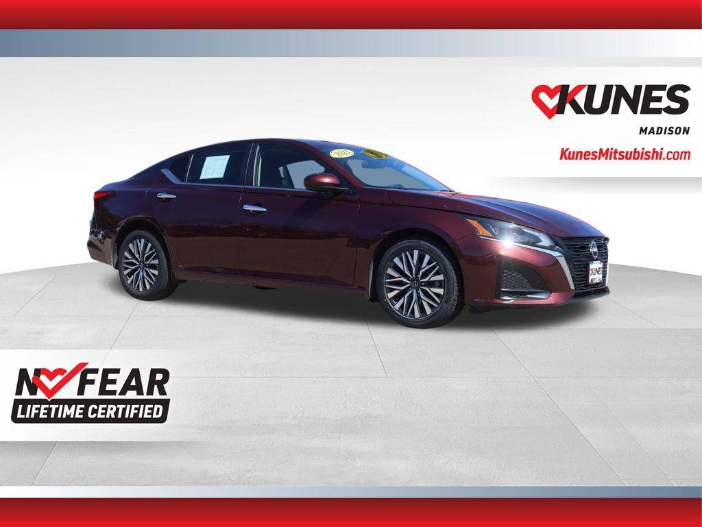 2023 Nissan Altima SV — Sedan — 58,375 mi — Madison, WI