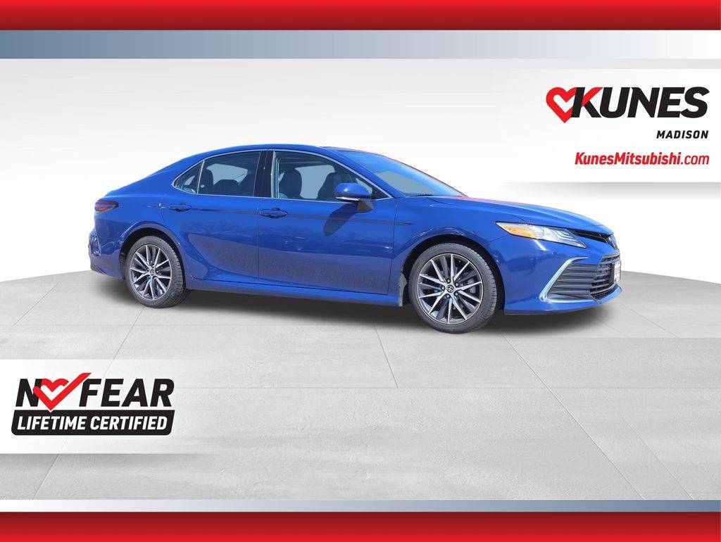 2023 Toyota Camry XLE — Sedan — 53,087 mi — Madison, WI