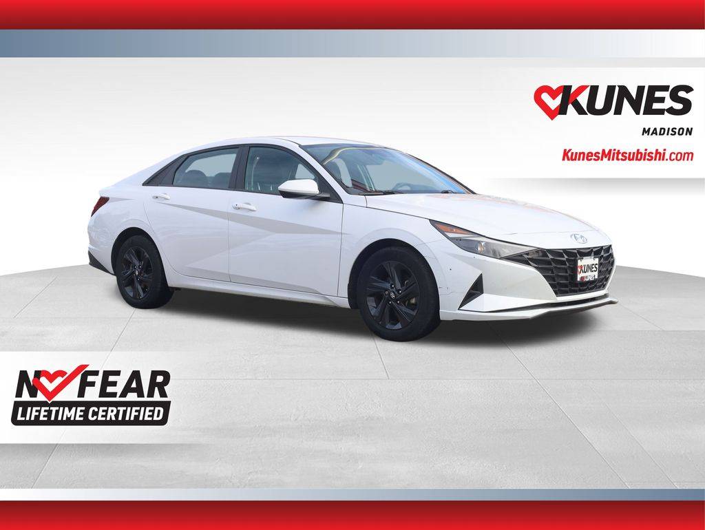 2023 Hyundai Elantra SEL — Sedan — 36,093 mi — Madison, WI