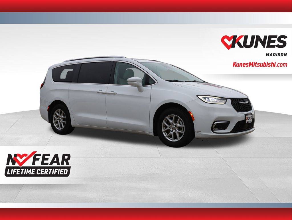2021 Chrysler Pacifica Touring L — Minivan — 72,502 mi — Madison, WI