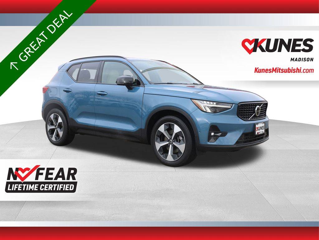 2023 Volvo XC40 Ultimate — SUV — 88,495 mi — Madison, WI