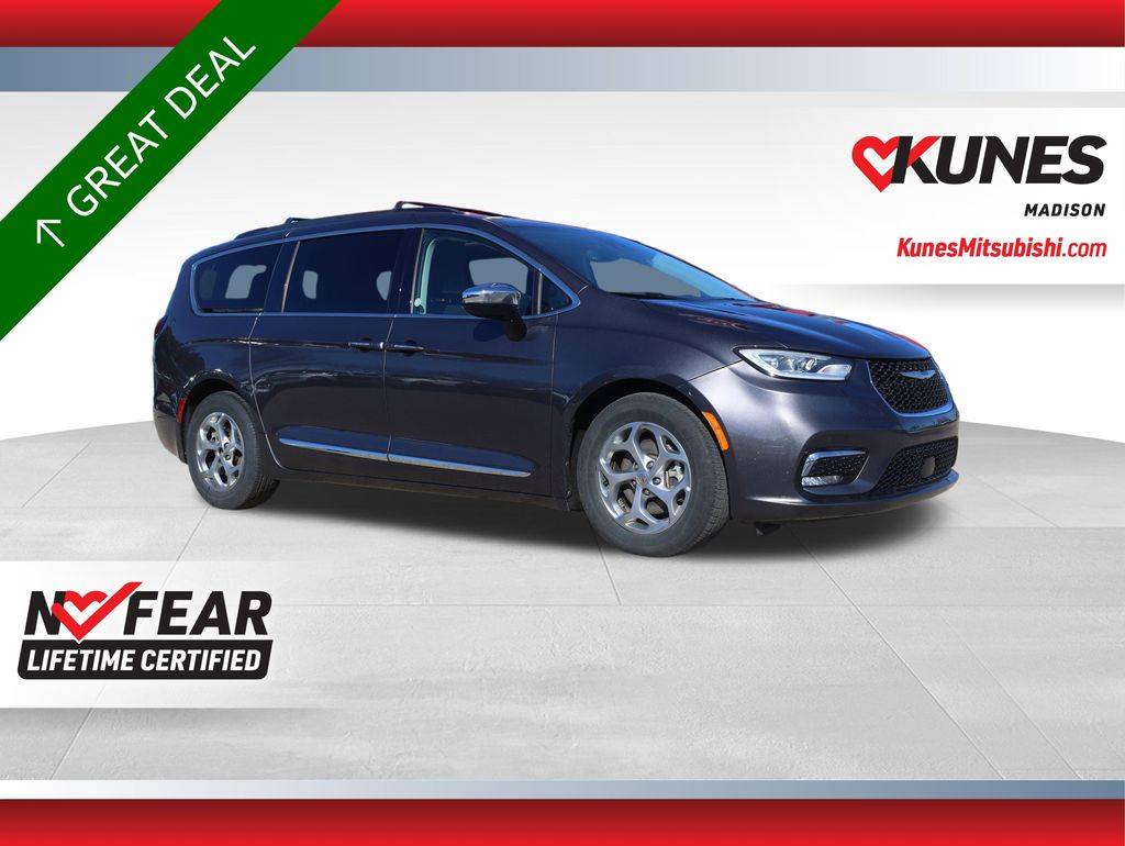 2023 Chrysler Pacifica Limited — Minivan — 80,327 mi — Madison, WI