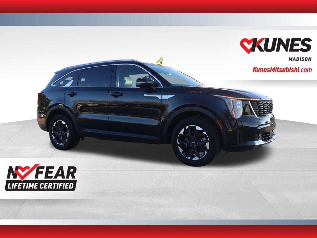 2024 Kia Sorento S — SUV — 42,920 mi — Madison, WI