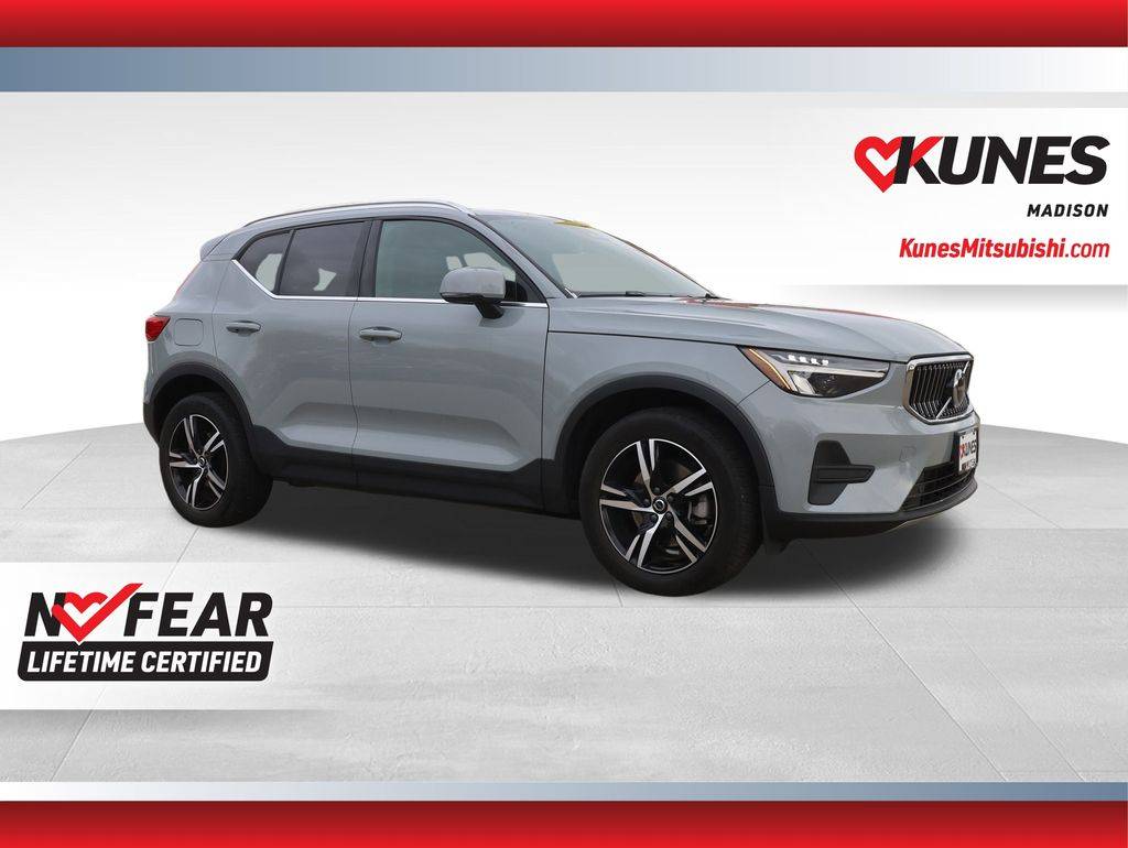 2024 Volvo XC40 Core — SUV — 42,804 mi — Madison, WI