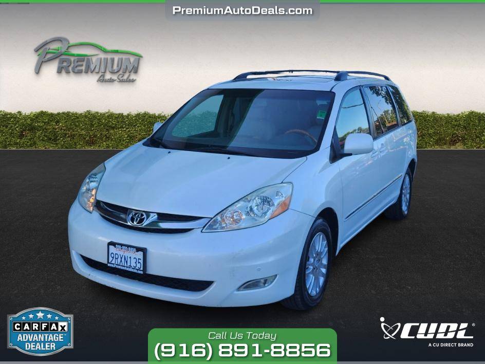 2009 Toyota Sienna XLE — Minivan — 223,588 mi — Sacramento, CA