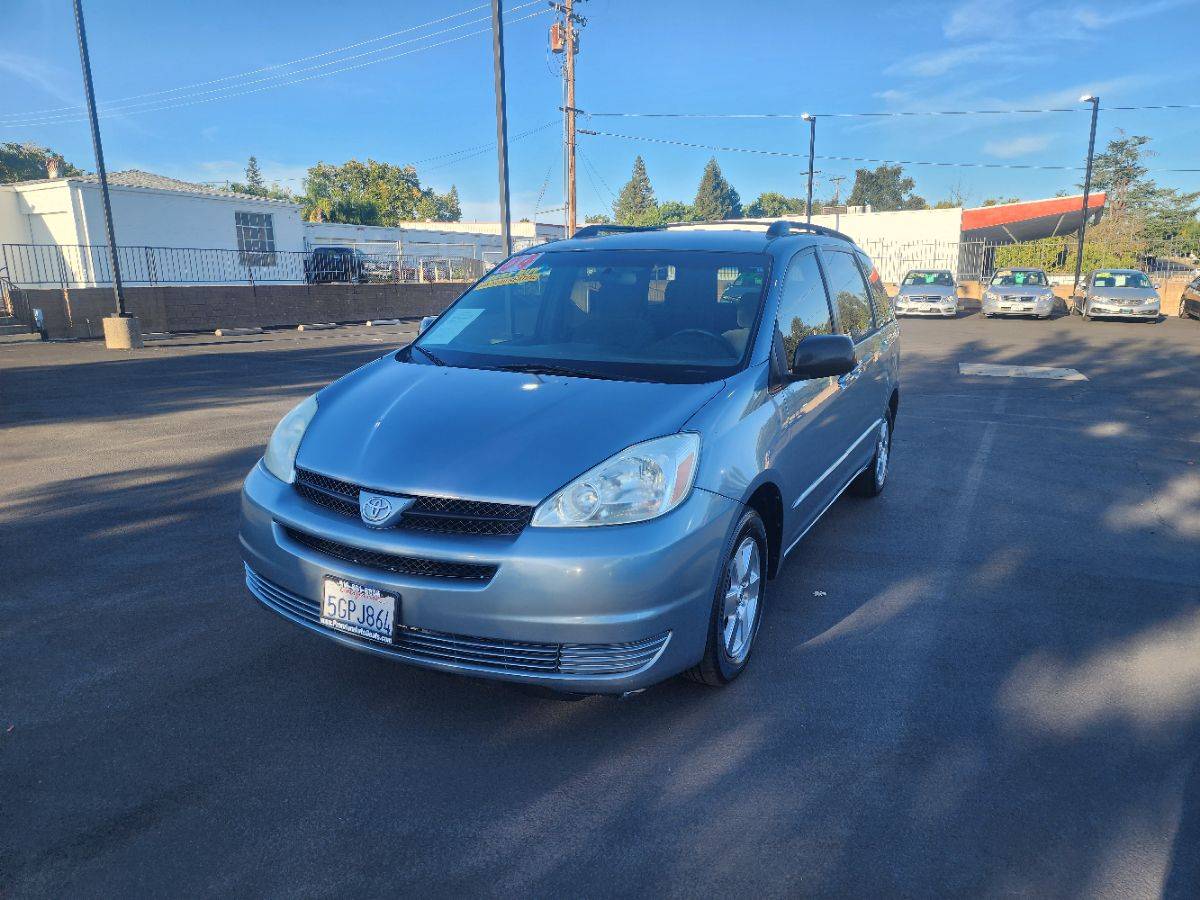2004 Toyota Sienna CE — Minivan — 171,209 mi — Roseville, CA