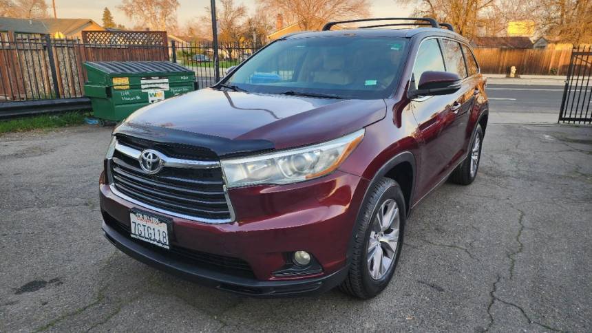 2015 Toyota Highlander XLE — SUV — 111,730 mi — Sacramento, CA