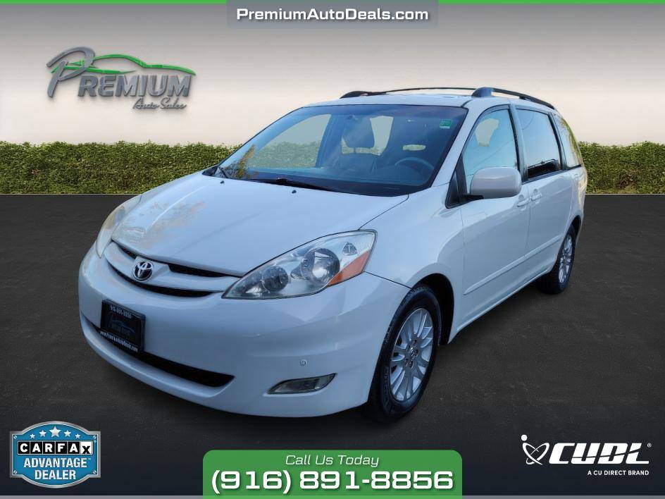 2010 Toyota Sienna XLE — Minivan — 180,470 mi — Sacramento, CA