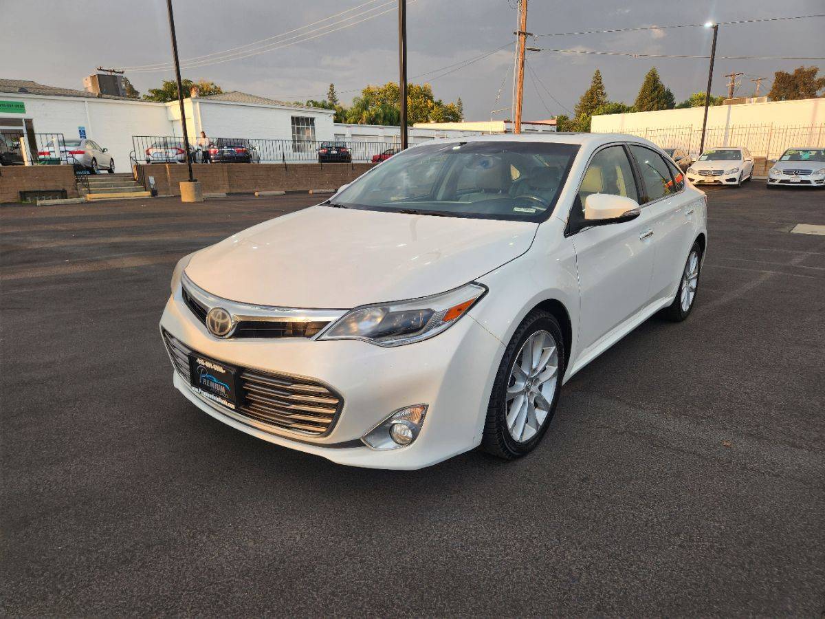2014 Toyota Avalon Limited — Sedan — 139,424 mi — Roseville, CA