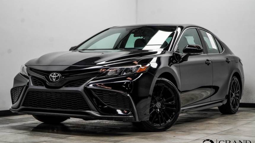 2023 Toyota Camry SE — Sedan — 67,749 mi — Marietta, GA