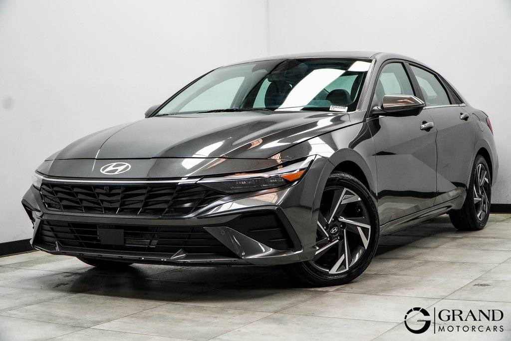 2024 Hyundai Elantra Limited — Sedan — 14,696 mi — Marietta, GA