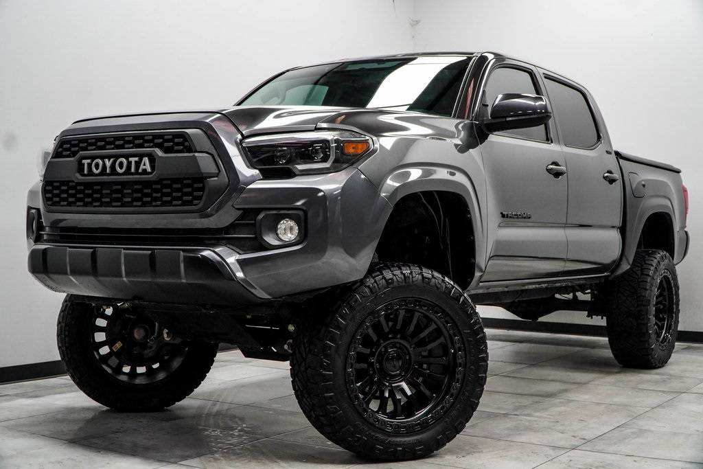 2016 Toyota Tacoma SR5 — Pickup Truck — 111,509 mi — Marietta, GA