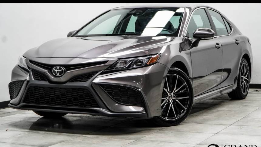 2023 Toyota Camry SE — Sedan — 65,375 mi — Marietta, GA