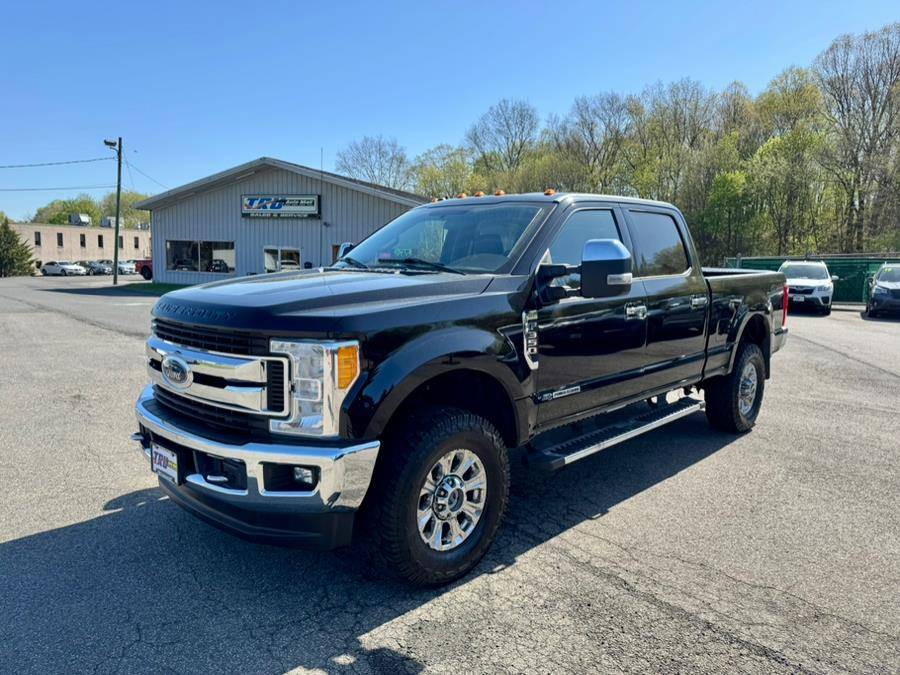 2017 Ford Super Duty F-350 XLT — Pickup Truck — 125,395 mi — Berlin, CT