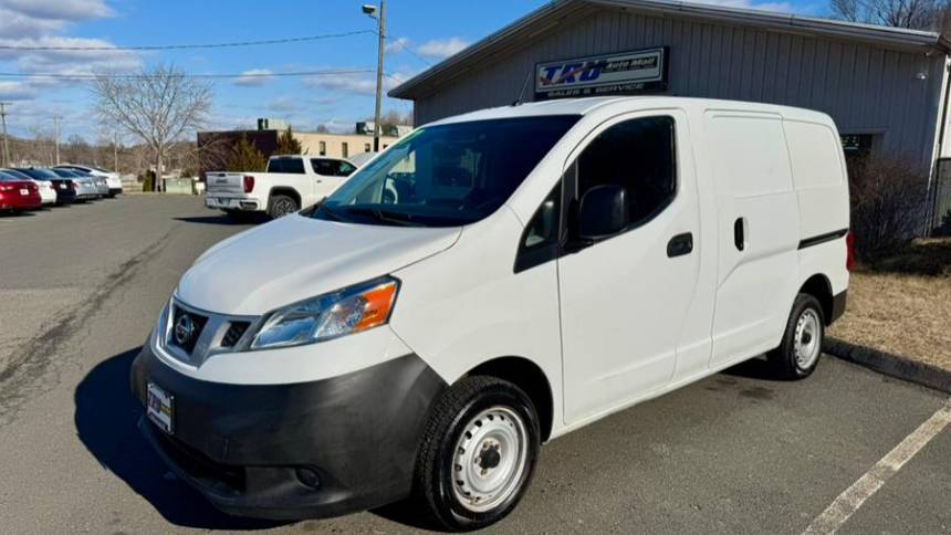 2017 Nissan NV200 Compact Cargo S — Cargo Van — 89,081 mi — Berlin, CT