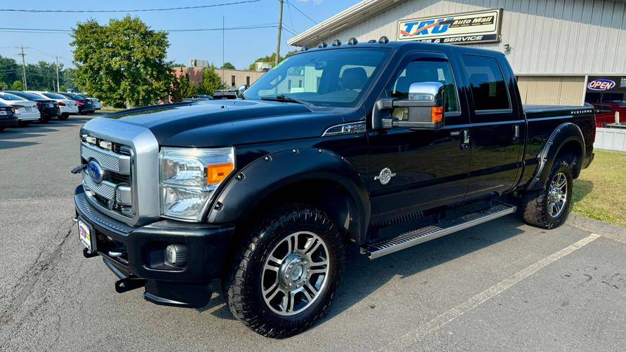 2015 Ford Super Duty F-350 Platinum — Pickup Truck — 81,101 mi — Berlin, CT