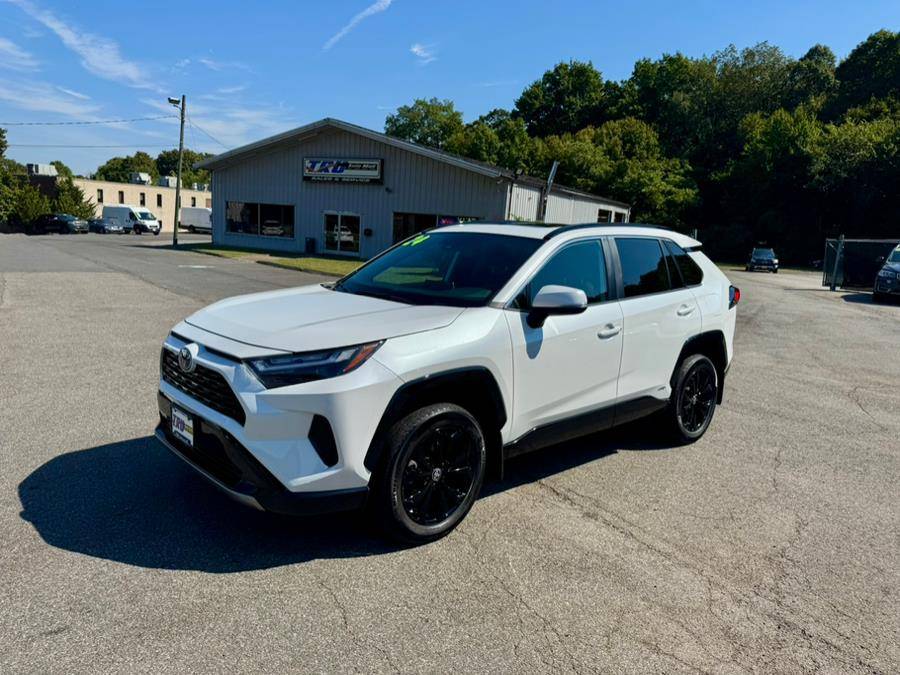 2024 Toyota RAV4 Hybrid SE — SUV — 29,678 mi — Berlin, CT