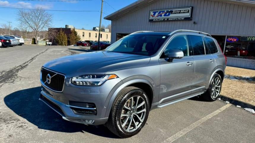 2018 Volvo XC90 Momentum — SUV — 104,425 mi — Berlin, CT