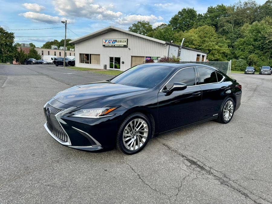 2020 Lexus ES ES 300h Ultra Luxury — Sedan — 68,700 mi — Berlin, CT