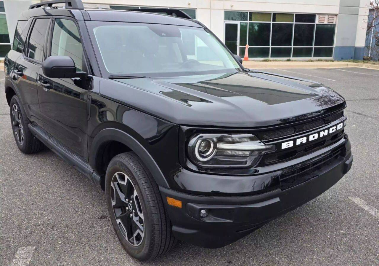 2023 Ford Bronco Sport Outer Banks — SUV — 20,239 mi — Chantilly, VA