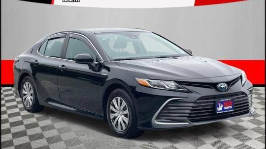 2021 Toyota Camry Hybrid LE — Sedan — 49,144 mi — Middle Island, NY