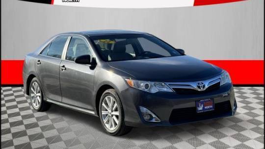 2014 Toyota Camry XLE — Sedan — 51,129 mi — Middle Island, NY