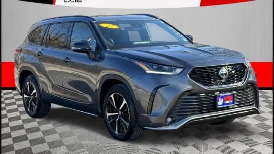2022 Toyota Highlander XSE — SUV — 29,266 mi — Middle Island, NY