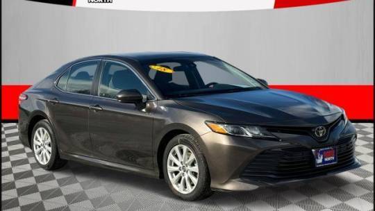 2018 Toyota Camry LE — Sedan — 60,970 mi — Middle Island, NY