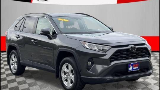 2021 Toyota RAV4 XLE — SUV — 20,682 mi — Middle Island, NY