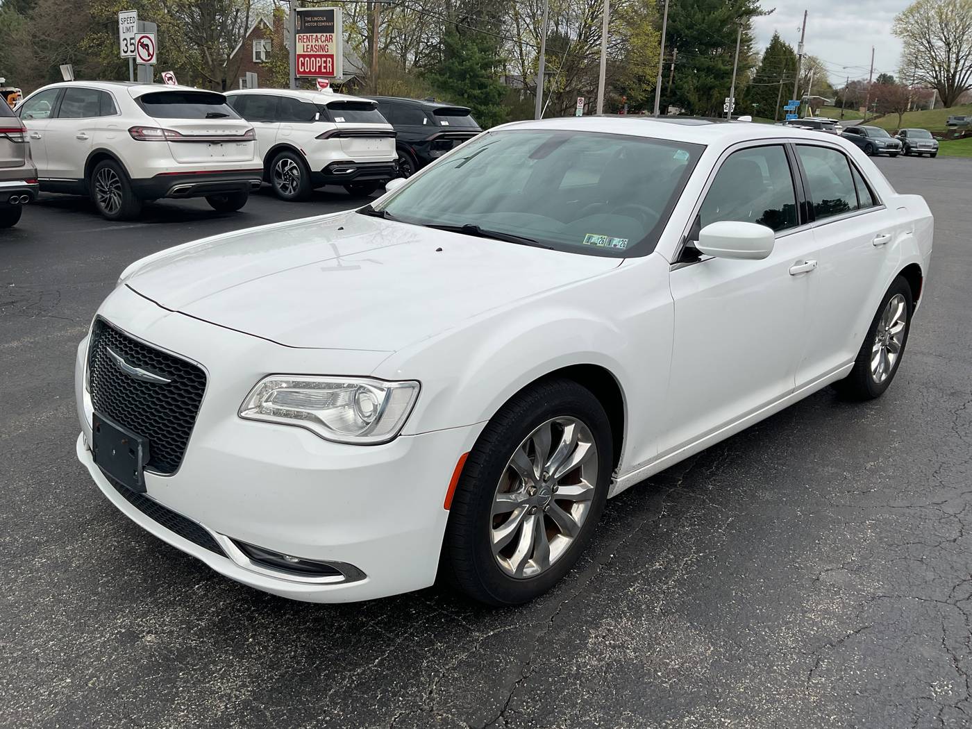 2017 Chrysler 300 Limited — Sedan — 62,243 mi — Hanover, PA