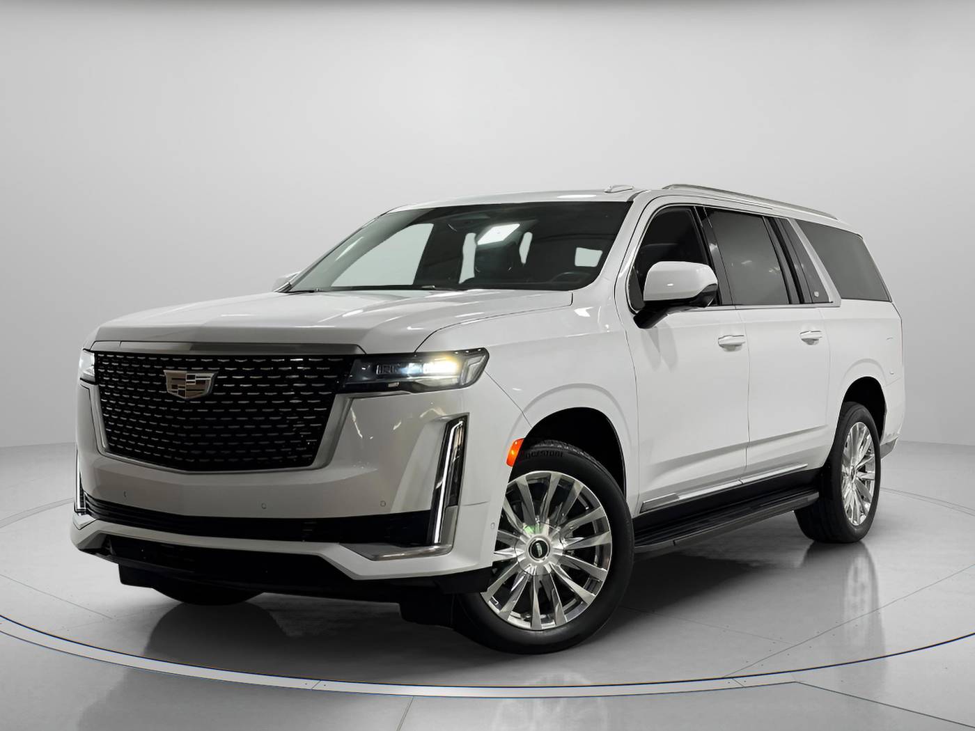 2023 Cadillac Escalade Premium Luxury — SUV — 28,019 mi — Creve Coeur, MO