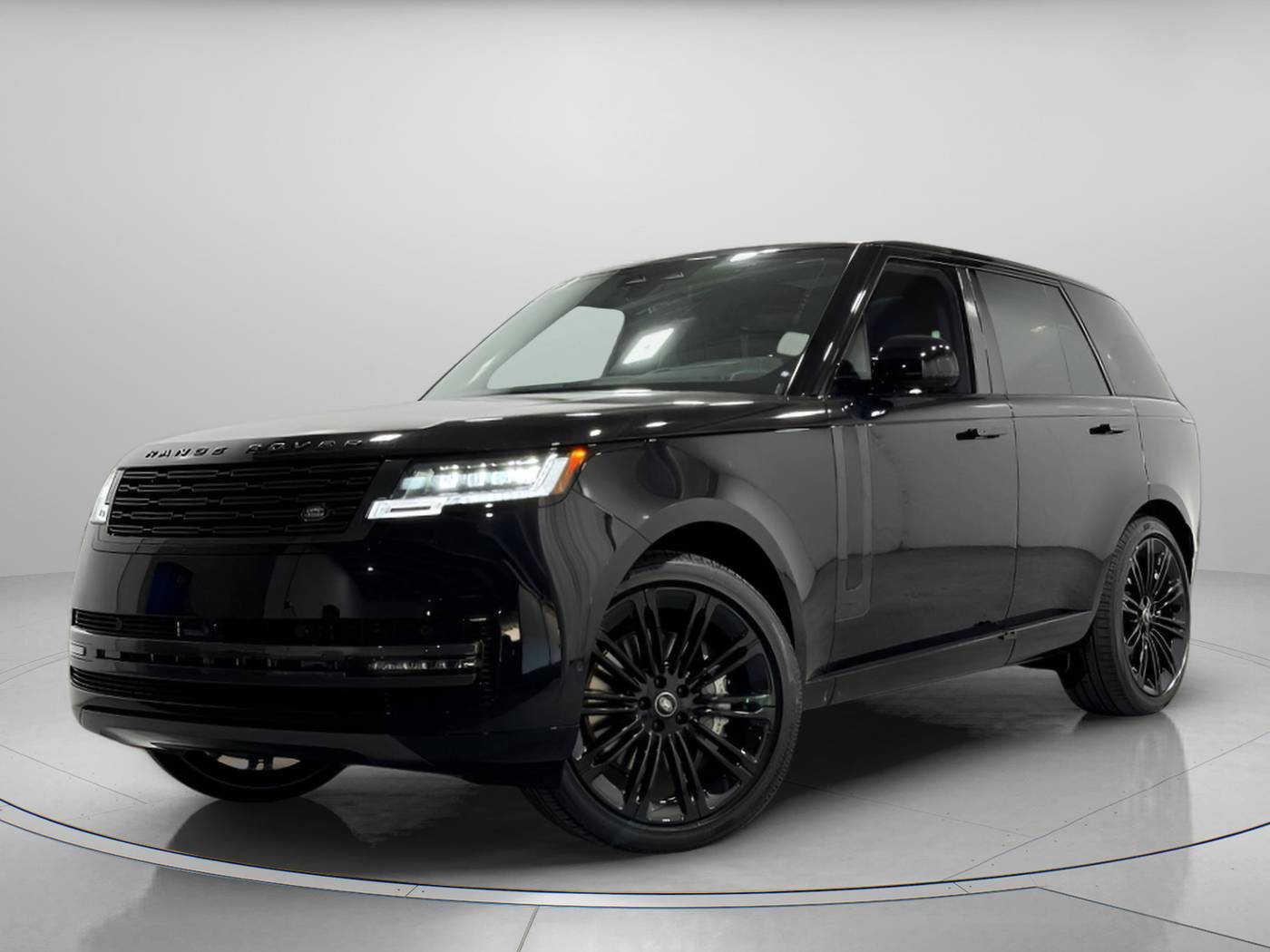 2025 Land Rover Range Rover P530 SE