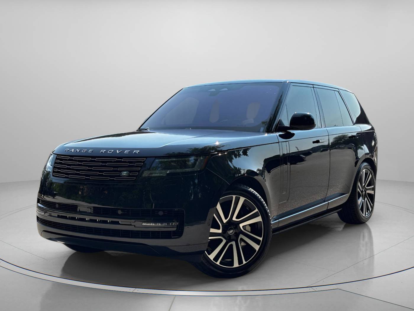 2023 Land Rover Range Rover SE — SUV — 23,844 mi — Creve Coeur, MO