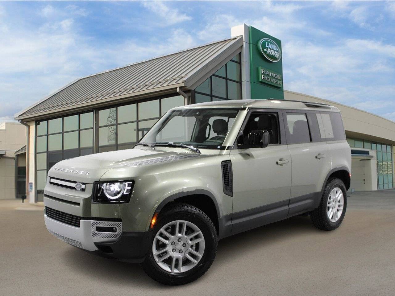 2024 Land Rover Defender S — SUV — 6,303 mi — Creve Coeur, MO