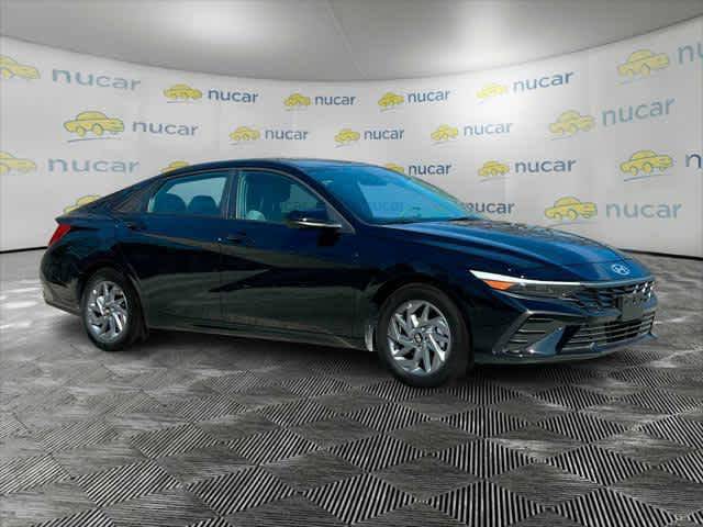 2024 Hyundai Elantra SEL — Sedan — 17 mi — Norwood, MA