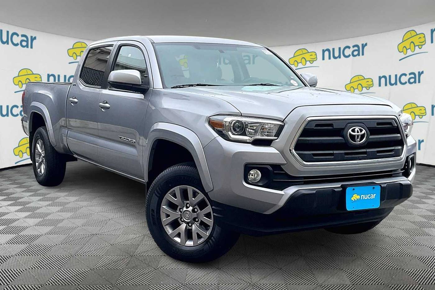 2017 Toyota Tacoma SR5 — Pickup Truck — 91,811 mi — Norwood, MA