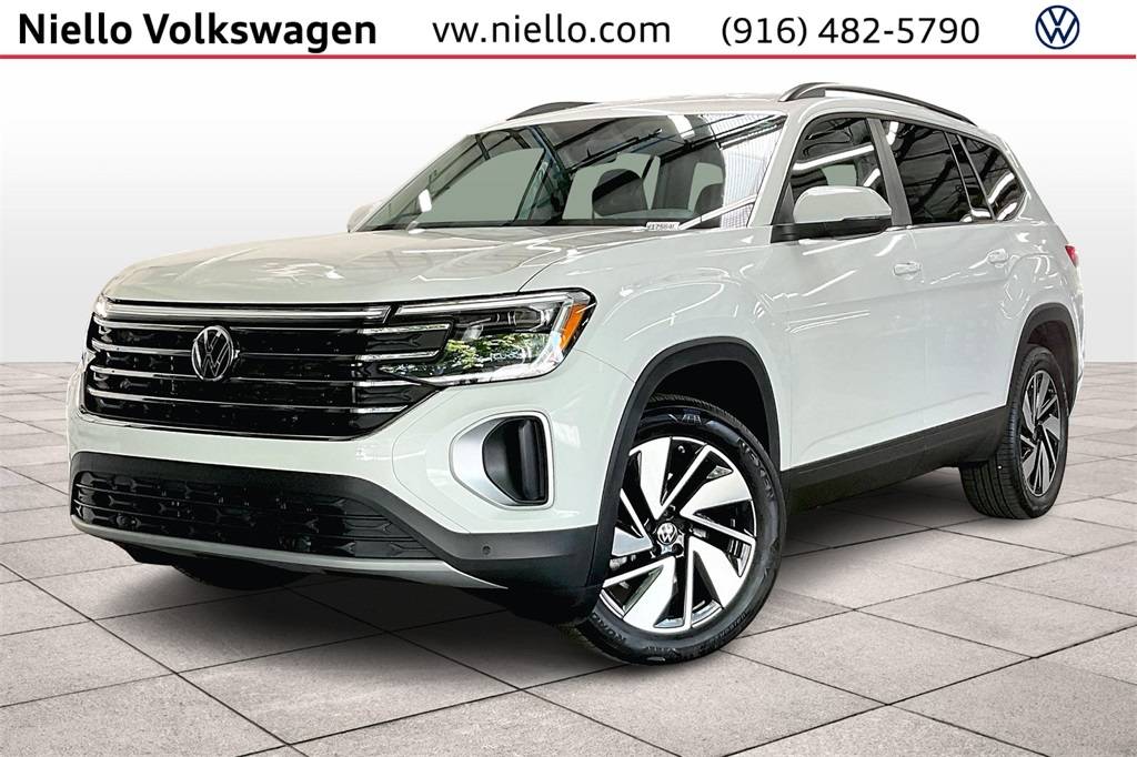 2024 Volkswagen Atlas SE with Technology — SUV — 5,596 mi — Sacramento, CA