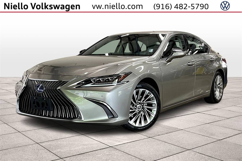 2020 Lexus ES ES 300h Luxury — Sedan — 28,973 mi — Sacramento, CA