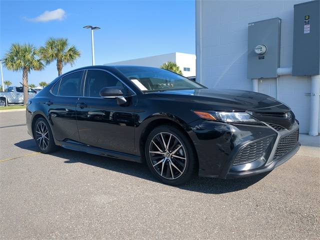 2024 Toyota Camry SE — Sedan — 99,602 mi — Lake Wales, FL