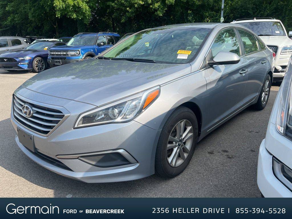 2017 Hyundai Sonata SE — Sedan — 112,110 mi — Beavercreek, OH